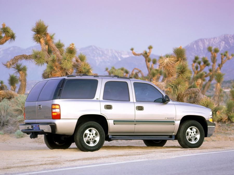  Chevrolet Tahoe 2000 года  (фото 7 из 57)